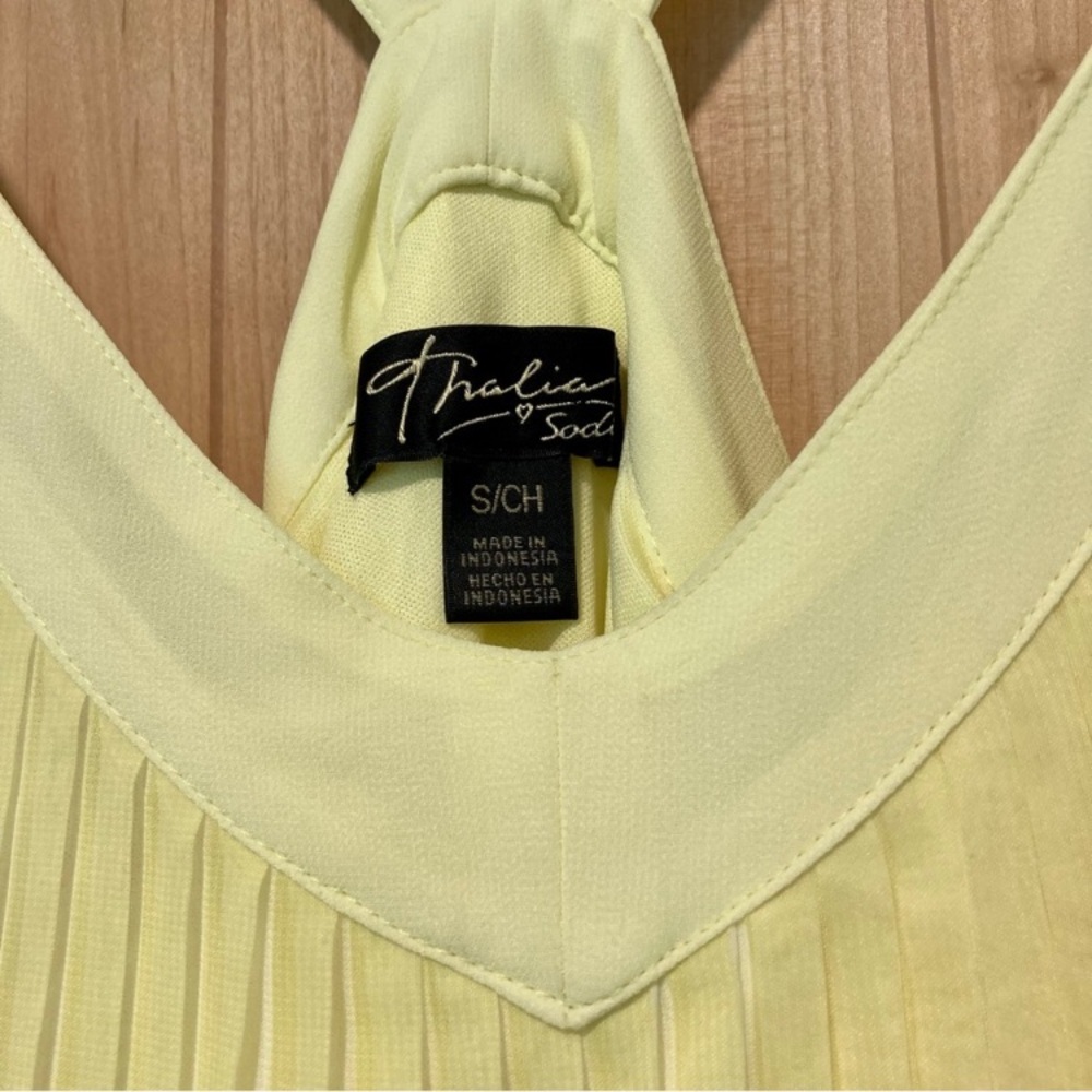 Thalia Sodi San Juan Lemon Yellow Pleated Maxi Dress Small NWT Lined - Picture 6 of 16